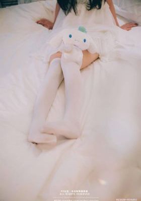 啊…啊你们一个一个来啊_DVD全集免费观看
